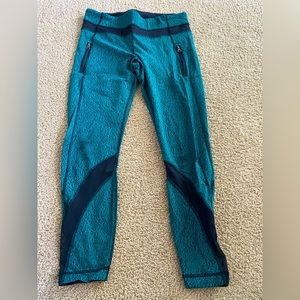 3/4 length green/black print Lululemon leggings